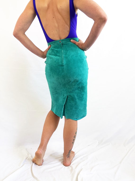 Vintage 1980s 80s Green Suede Fitted Wiggle Skirt… - image 4