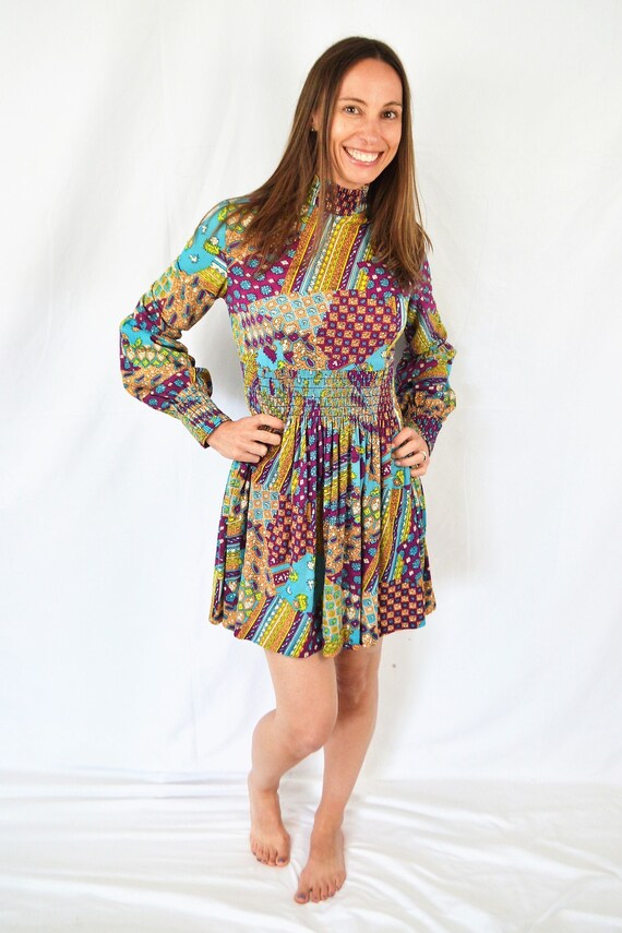 Vintage 1960s 70s Rainbow FUN Psychedelic Mini Dre