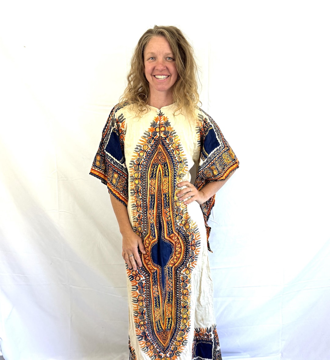 Vintage 1970s Boho Batik Belled Sleeves Psychedelic Dashiki Caftan ...