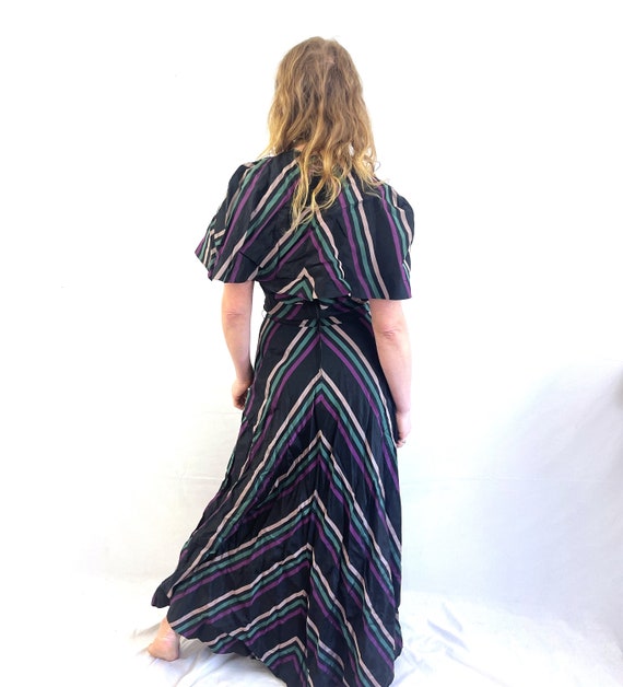 Vintage 1940s 40s RARE Chevron Striped Dress - wi… - image 3