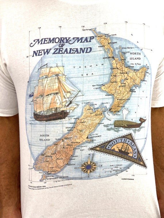 Vintage 1994 90s New Zealand Map Top Tshirt Tee S… - image 3