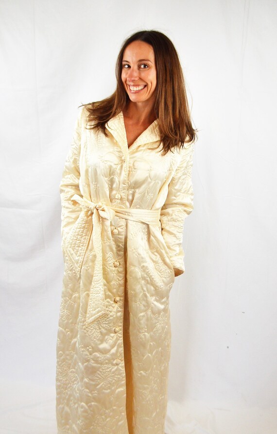 60s robe Clearance