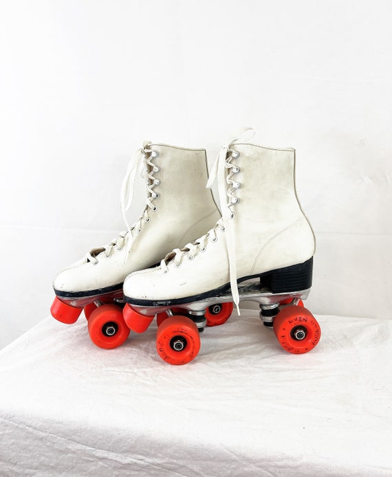 Vintage White Leather Roller Skates Derby Women's S… Gem