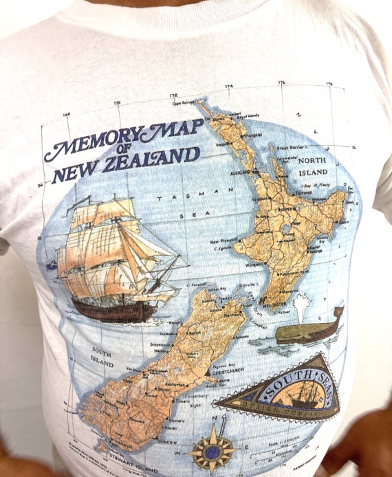 Vintage 1994 90s New Zealand Map Top Tshirt Tee S… - image 2