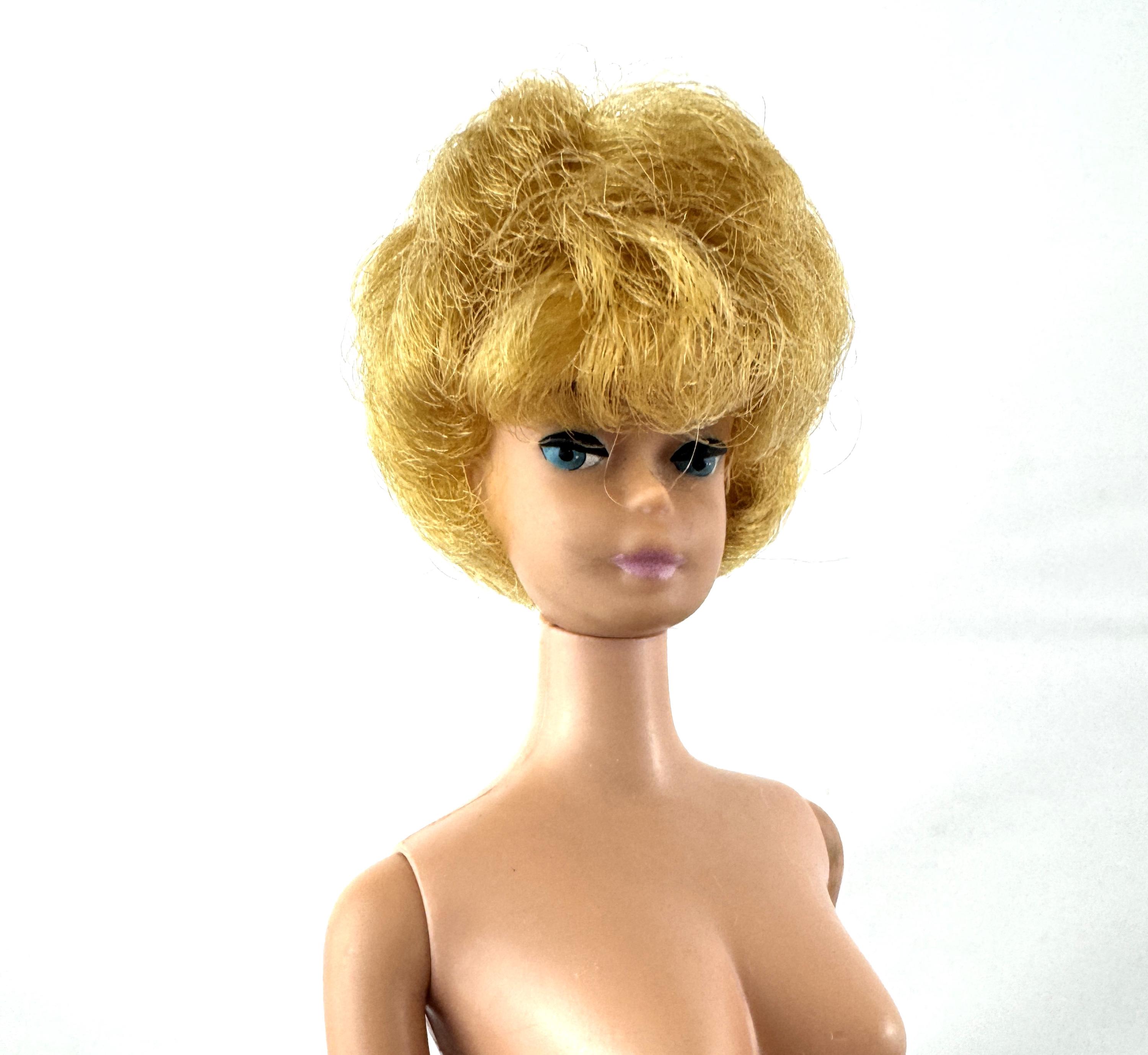 Barbie Vintage Bubble Cut Blond Foncé Made In Japan No 850 1962 Barbie Vintage Bubble Cut Blond Foncé Made In Japan No 850 1962