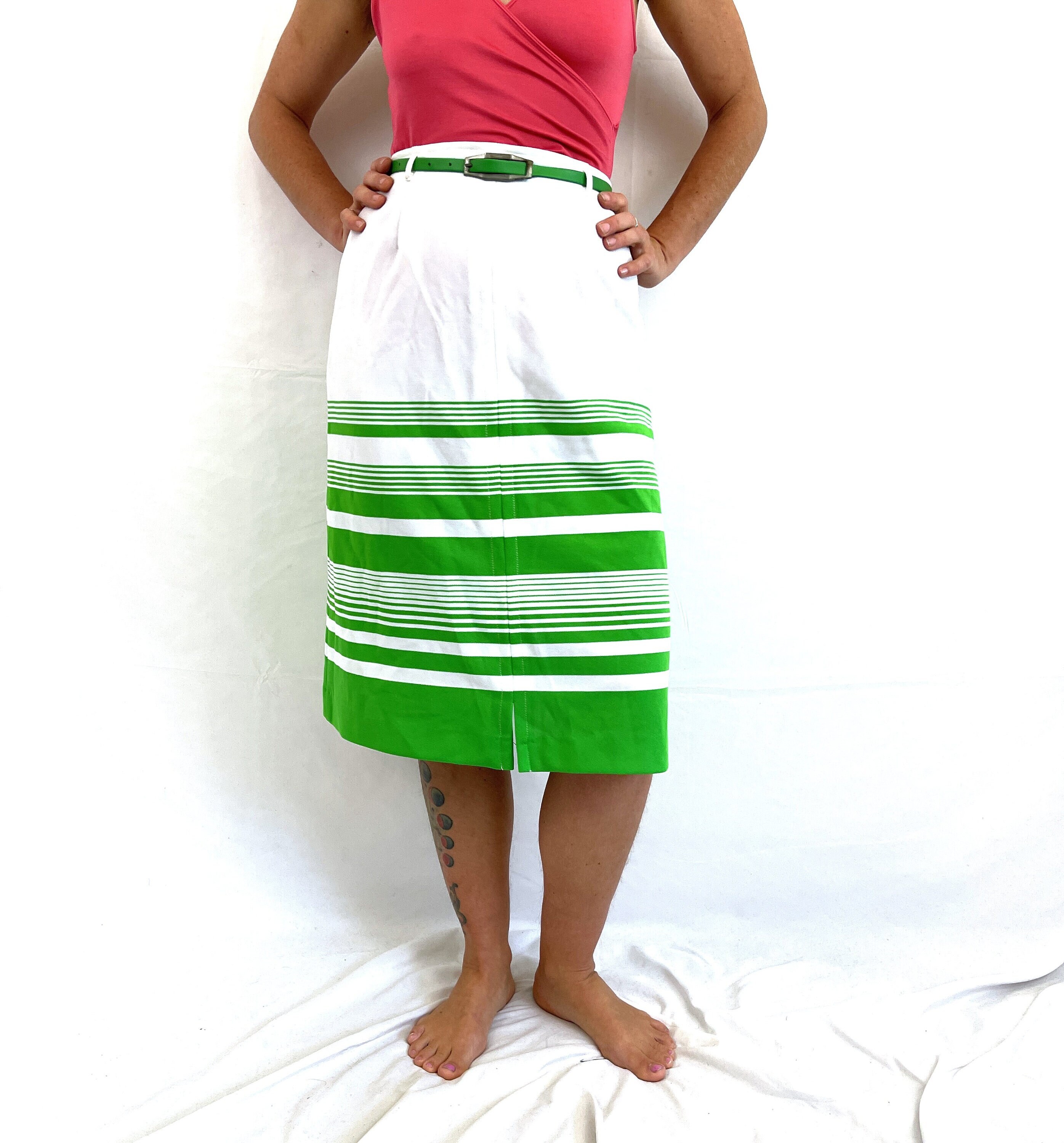 Skeggings: Leggings With Integrated Slit Skirt and Elastic Tulle