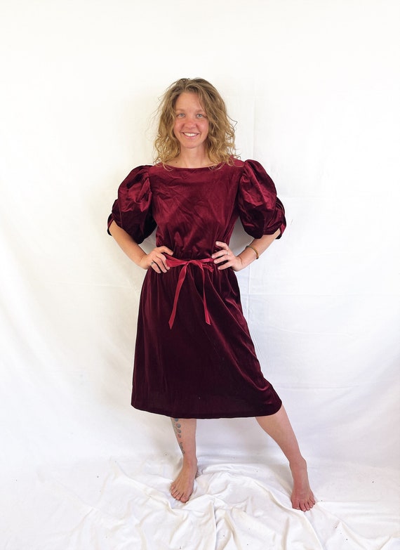 Vintage 80s 1980s Red Velvet Puffed Sleeve Dress