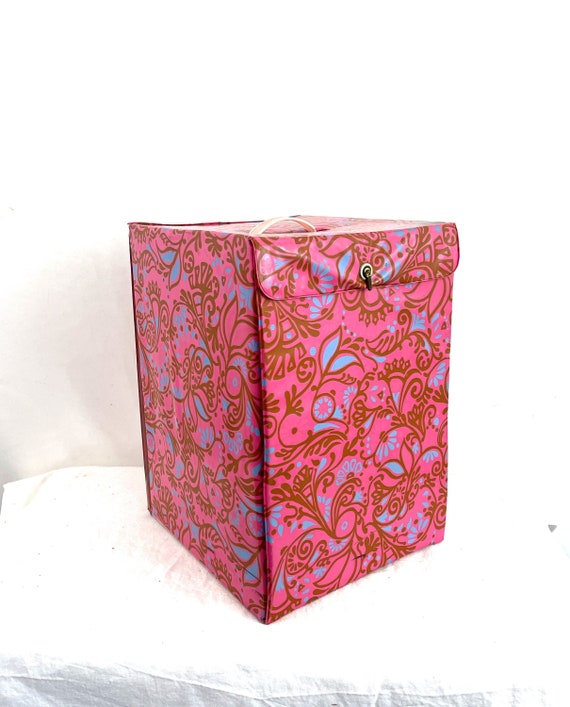 Vintage 1960s 60s Pink Psychedelic Wig Box Case - image 1