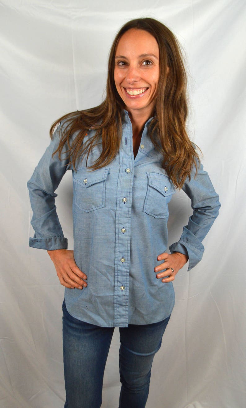 Great Wrangler Embroidered Butterfly Floral Button Up Western Shirt