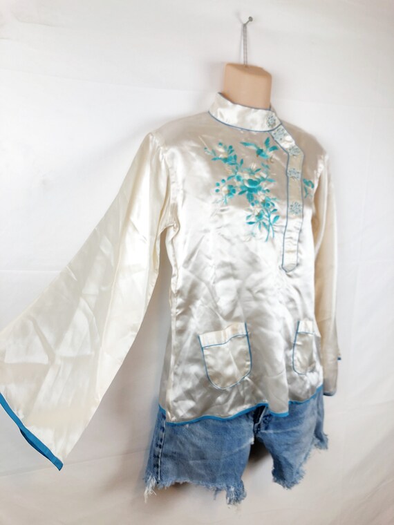 RARE Vintage 40s 1940s Satin Embroidered Souvenir