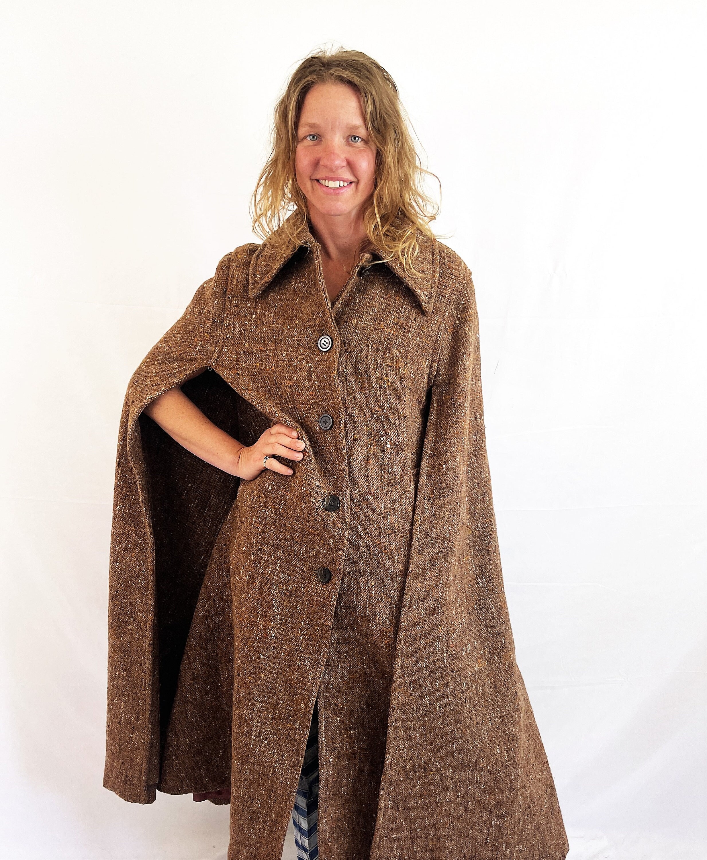 WOW Vintage Jimmy Hourihan Woven Irish Ireland Dublin Cape Coat 