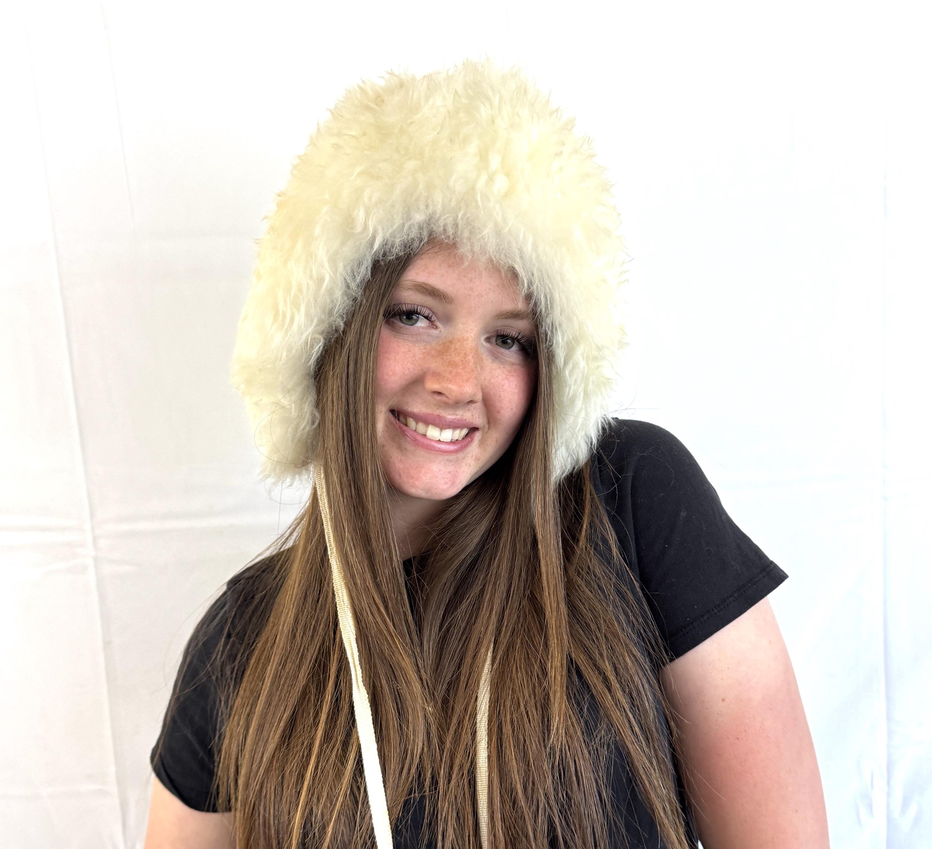 Vintage Genuine Tuscan Lamb Skin Fur Hat - Made in Italy - Etsy display picture 1