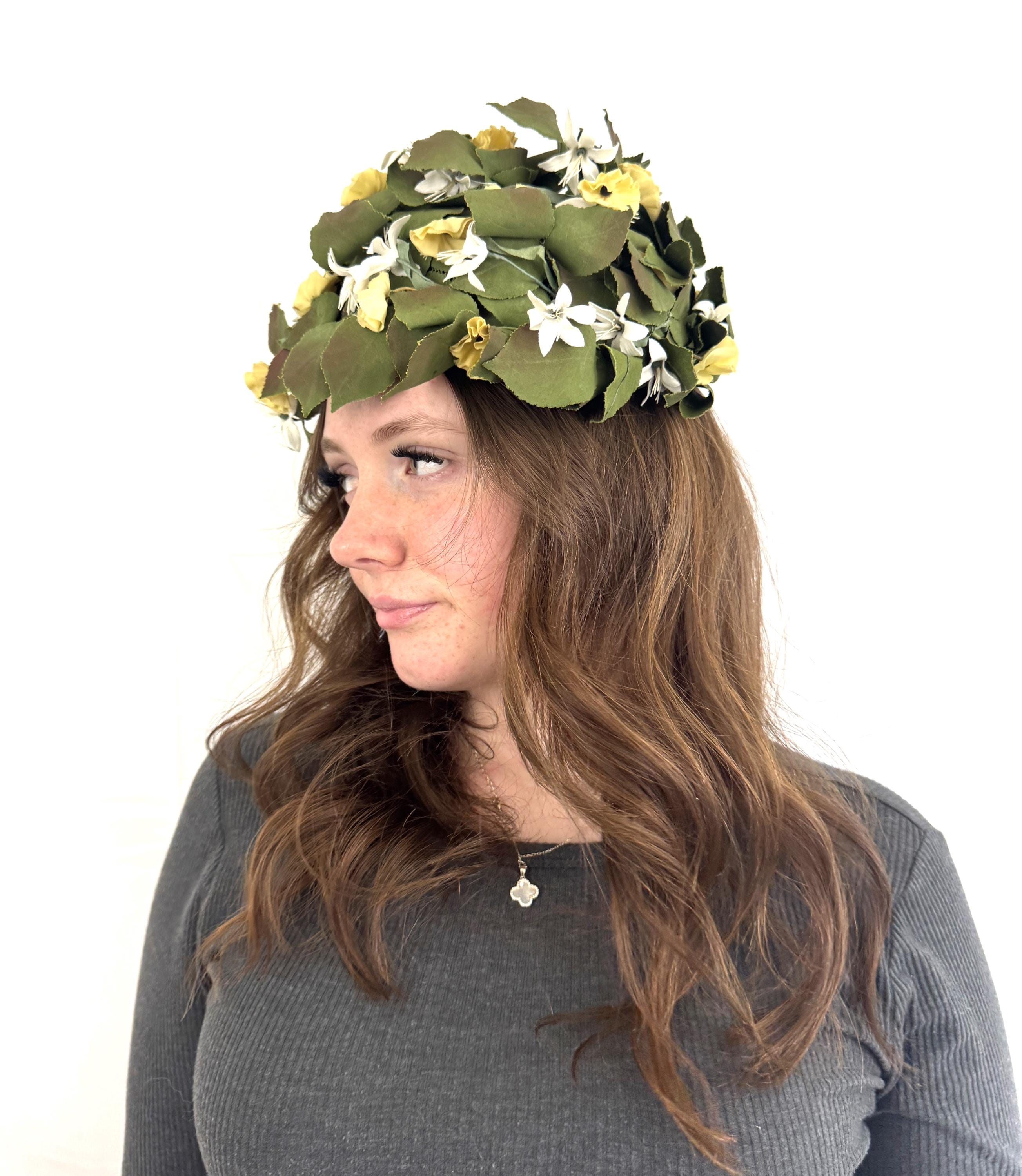 Joseph Horne Vintage Luxurious Gold Velvet Fascinator Hat Joseph Horne Hat - Etsy main image 3