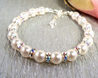 Bridal Bracelet,  Pearls and Rhinestones, Bridesmaid,  Glitz, Wedding Bracelet, Bridal Accessories, Mother of the Bride, Mother of the Groom