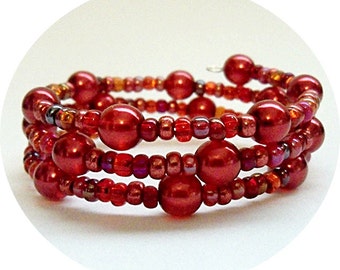 Red Beaded Bracelet Seed Bead Glass Beads  Memory Wire Shades of Red Wrap Bracelet,Valentines' Day, Holiday Jewelry Red Jewelry Red Bracelet