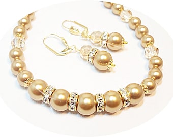 Gold Jewelry, Bridal Necklace and Earrings, Wedding Jewelry, Gold Pearls, Pearl Jewelry, Bridal Jewelry, Bridal Accessories, Wedding Party