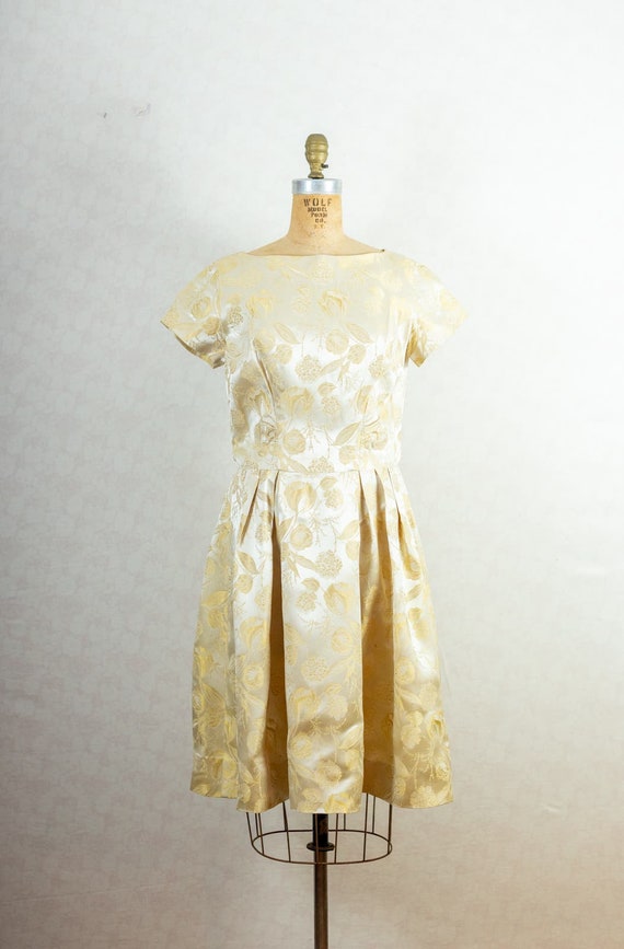 Vintage 60s Gold Champagne Silk Brocade Floral Coc
