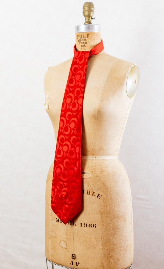 Vintage 70s Bright Orange Atomic Necktie, Men's Re