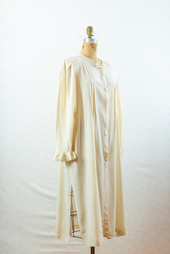Vintage 70s Silk Neiman Marcus Cream Shift Dress, 