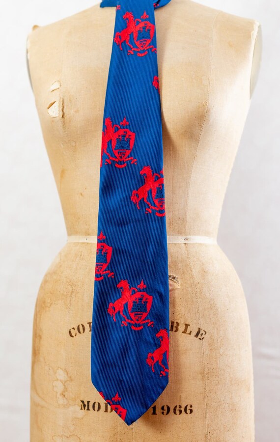 Vintage 70s Blue Chip Necktie, Red And Blue Horse… - image 4