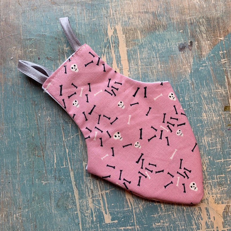 Made to Order Pink Skull /& Bones Pigeon Pants
