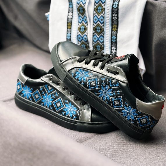 Vyshyvanka Unisex Ukraine Personalized handmade designer leather Shoes Custom fall summer spring autumn womenʼs menʼs Sneakers Style fashion