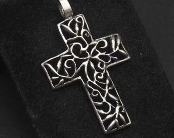 Pendentif croix vintage en argent sterling