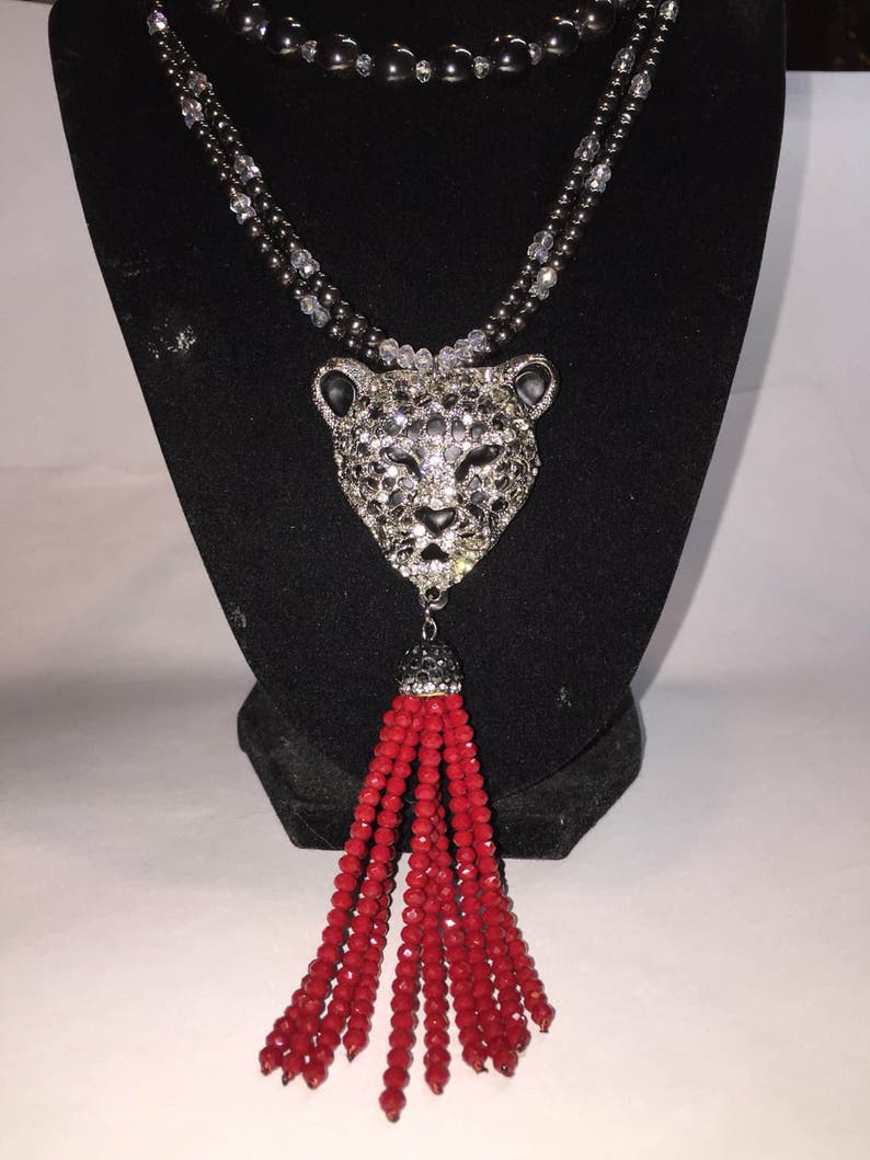 Dagwan Designs Cheetah hematite necklace and earring set