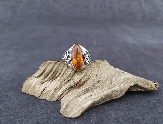 Baltic Amber Sterling Silver Ring - image 1