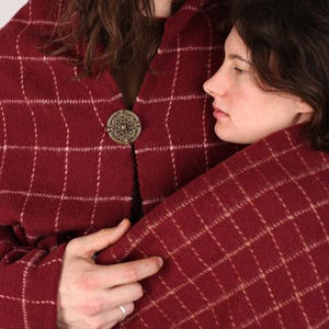 CHECKERED WOOLEN CLOAK  | Merino Twill cape, medieval blanket, Viking coat, Roman cloak, reenactment costume, Celtic shawl, 100% pure wool.