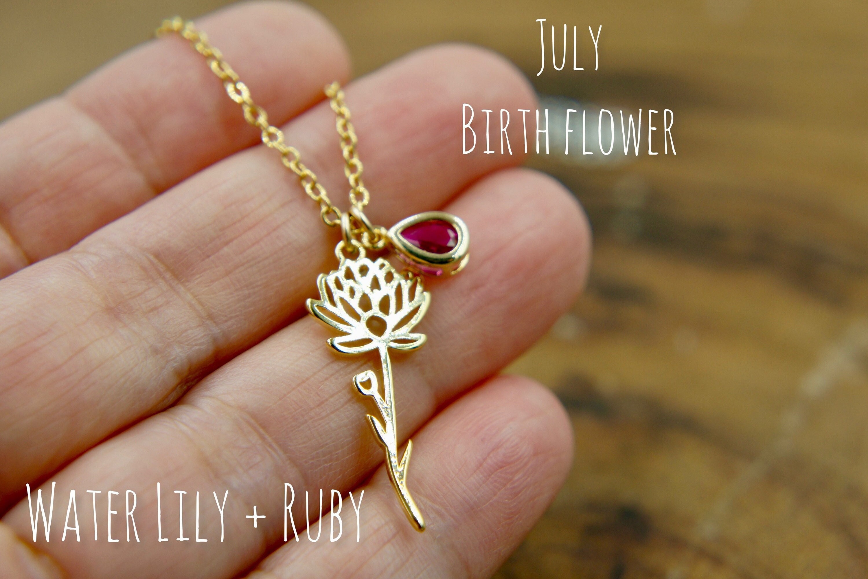 Sensational Water Lily Gold Chain Pendant