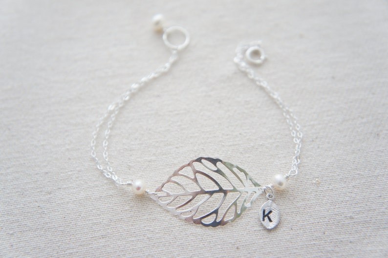 modern everday casual birthday gift wedding Personalized silver leaf bracelet with pearls- bridesmaids gift