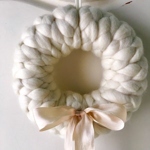 Braided wool wreath image 6