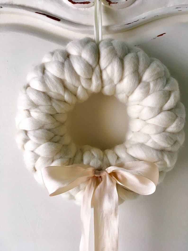 Braided wool wreath image 6