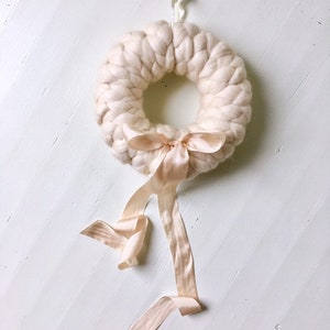 Braided wool wreath image 2