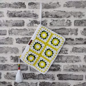 Crochet Granny Square Clutch Bag: Handmade Floral Wristlet