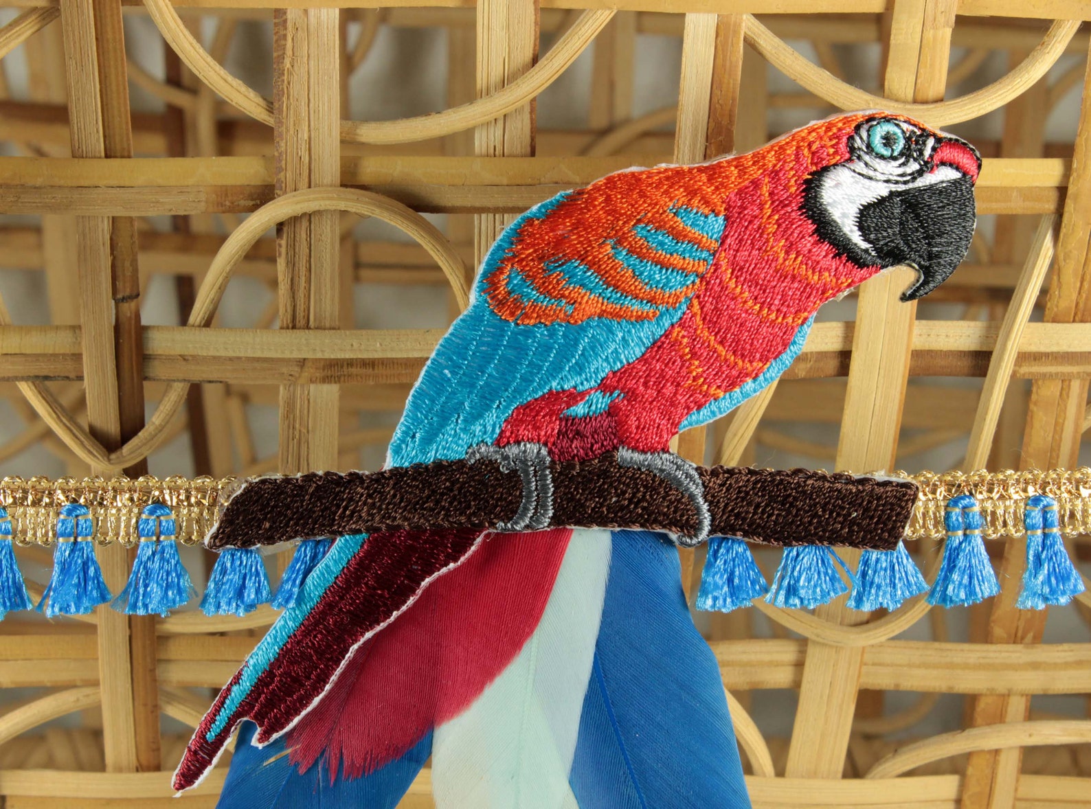 Wall Decoration, Parrot Circle, Tropical Decoration, Pompom Decoration