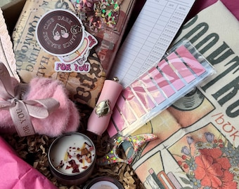 Spicy Romance Bookish Gift Box 18+ | Blind Date with a Book | Personalized Present for Smut Readers