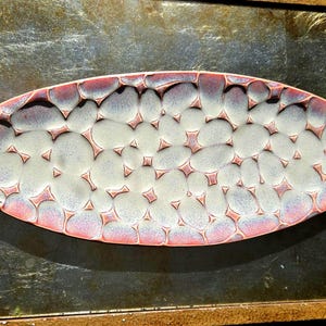 Handmade Speckled glaze ceramic plate, Artisan Pink White textured pottery dish, Contemporary serving tray, Stoneware decorative platter