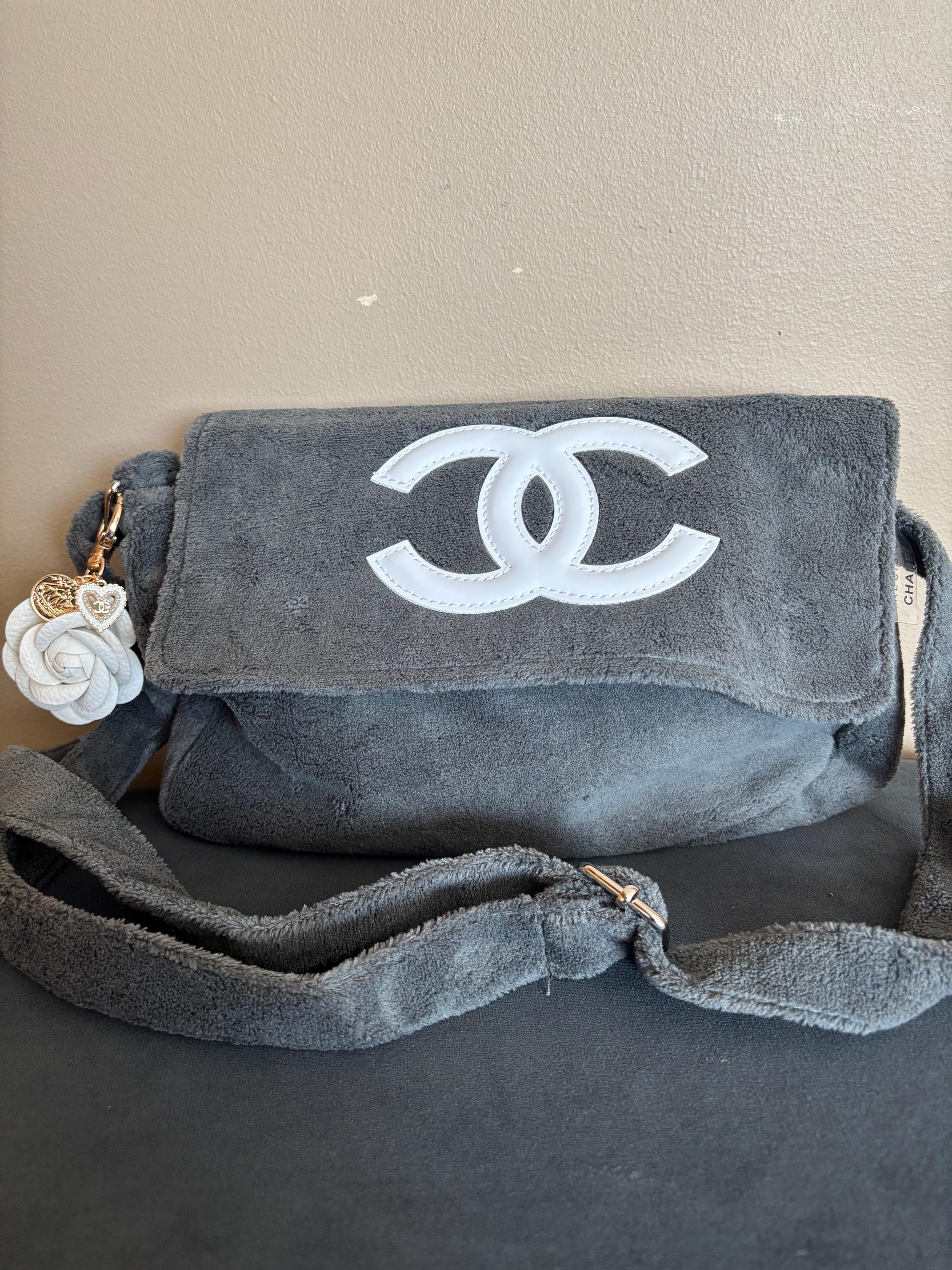Chanel Vip Gifts - 60+ Gift Ideas for 2025