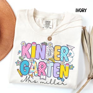 Comfort Colors® Kindergarten Teacher Shirt Personalized |  Back to School Tee | Custom Teacher Name | Grade Level Shirt | Faux Patch Tee