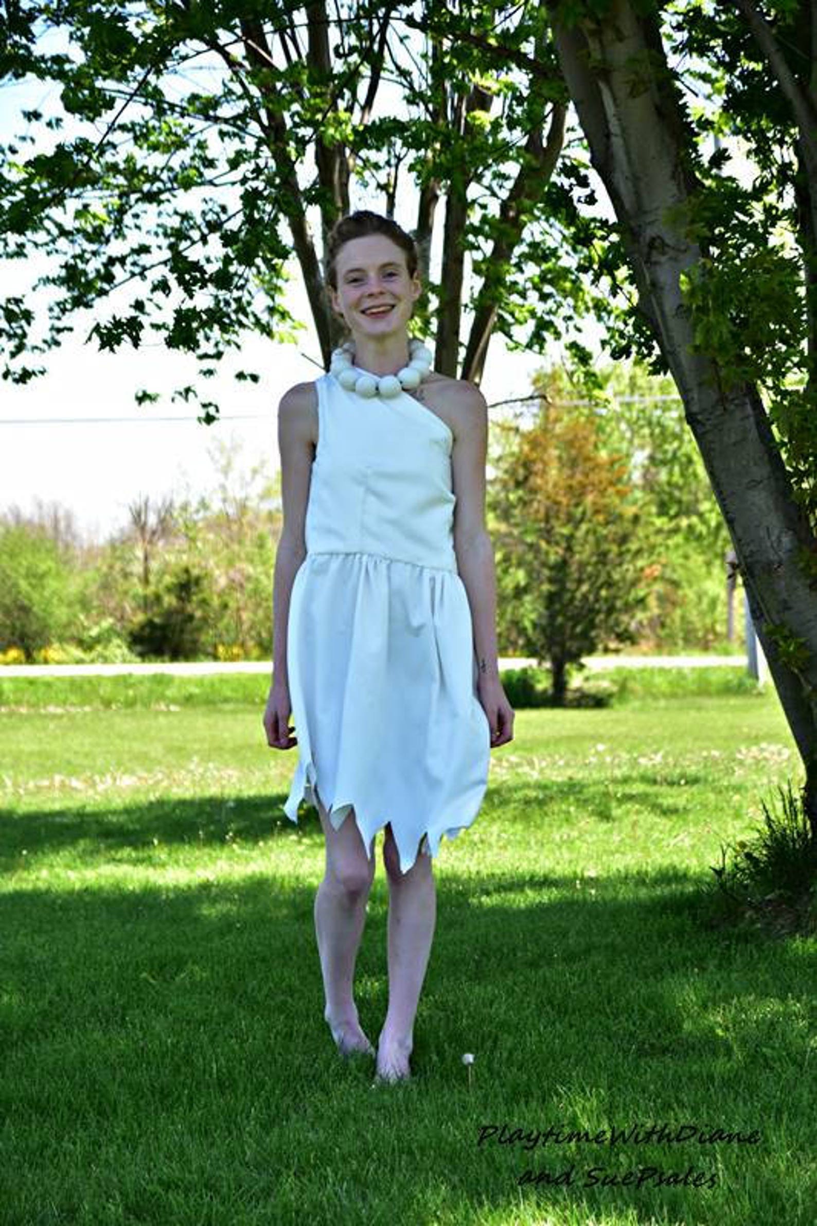 wilma costume necklace