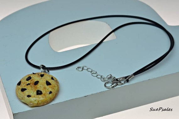 Cookie Necklace Choc Chip Cookie Pendant Biscuit Necklace Miniature Food Jewelry Foodie Gift Food jewelry