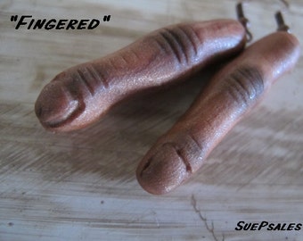 Severed Fingers Halloween Earrings, Polymer Clay Jewelry, Halloween Jewelry, Scarry Earrings