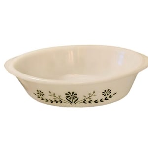 Vintage Glasbake Casserole Dish J235 1 QT Green Daisy Milk Glass Oval Free Ship