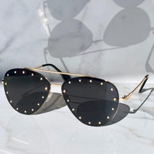 MAVERICK - Unisex Aviator Pilot Sunglasses: Timeless Design with a Modern Twist Perfect Gift & For Daily Stylish Trendy Outfits