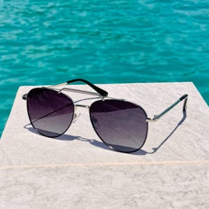 HAVANA- Unisex Aviator Sunglasses with a Metal Frame and Gradient Lens Perfect for Bridal Parties, Vacations, Summer Style, Birthday Gift