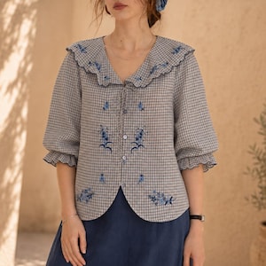 Blommig broderad linneblus för kvinnor Vintage-pläd med puffärm, bondgårdsskjorta med snörning