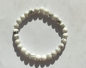 White Howlite Bracelet 6 mm, Minimalist Gemstone Bracelet, Dainty White Stone Jewelry, Calming Crystal Bracelet, Anxiety Relief Gift for Her