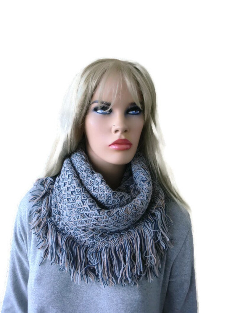 Fringe winter infinity scarf-Rustic cowl-Unisex textured knit cowl Navy, pink and beige-Unisex scarf for men and women image 3